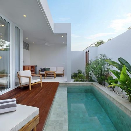 Neptune Studios Adults Only Gym And Recovery Access Kuta  Eksteriør billede
